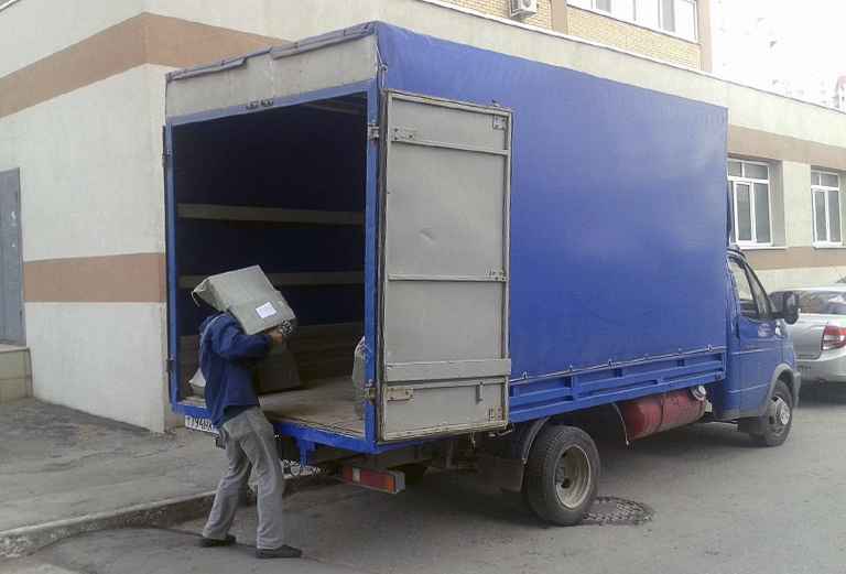 транспортировать мягкую мебель дешево попутно из Владимира в Екатеринбург