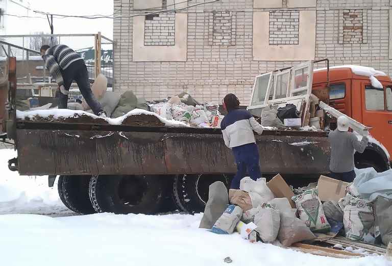 Вывоз мусора с грузчиками газель из Киржача в Киржача
